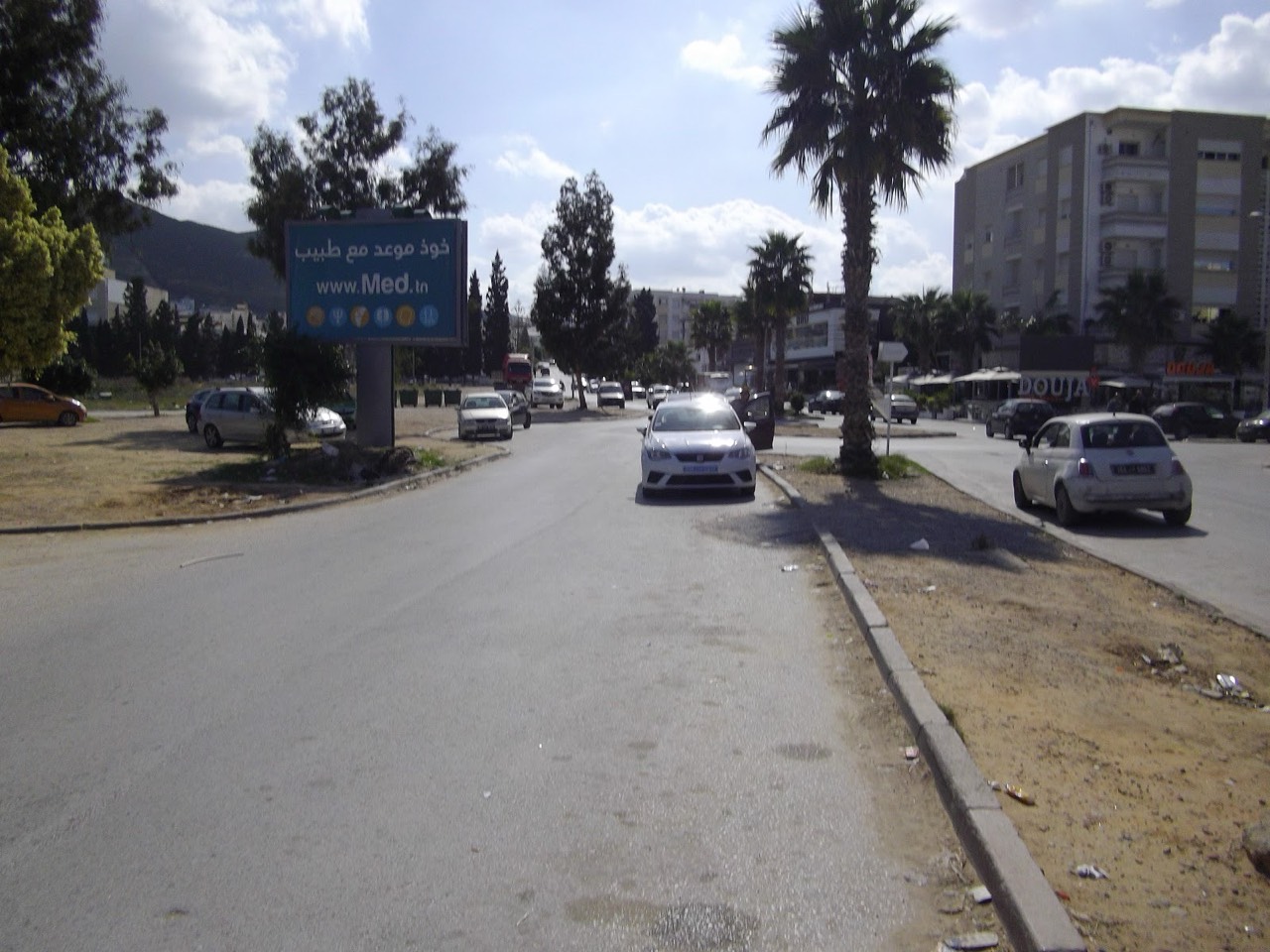 Boumhal en Face Carrefour Market direction boumehel