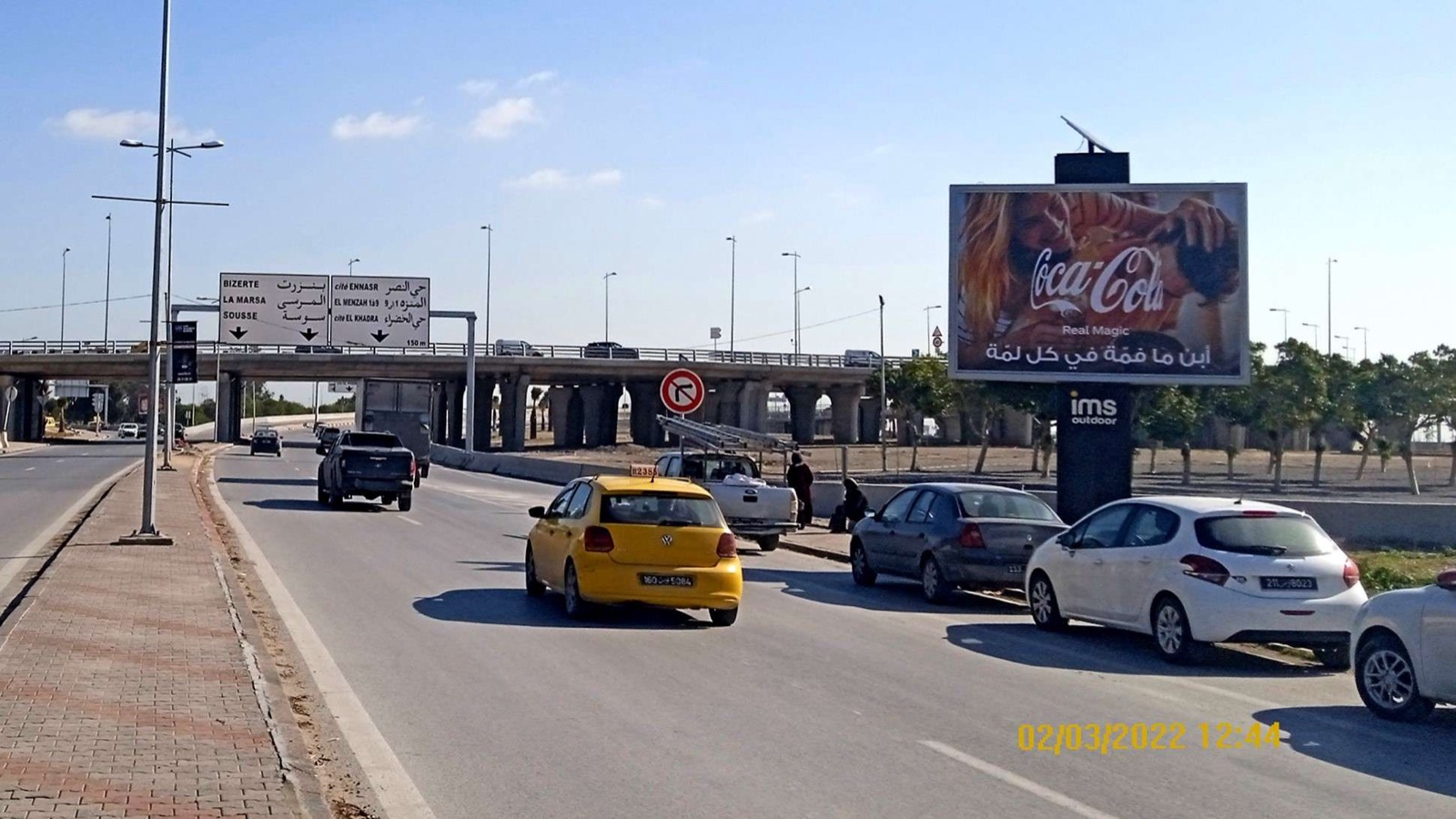 Avenue Kheiredine Pacha direction la GP9-GP8-Z4 & la Route x2