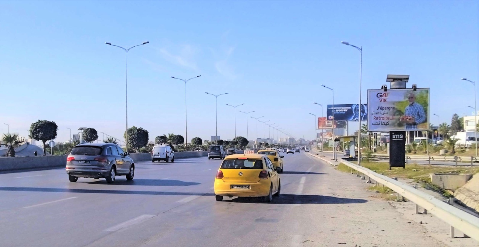 Route GP9 direction Tunis, Bretelle Sortie Aéroport niveau Maison…